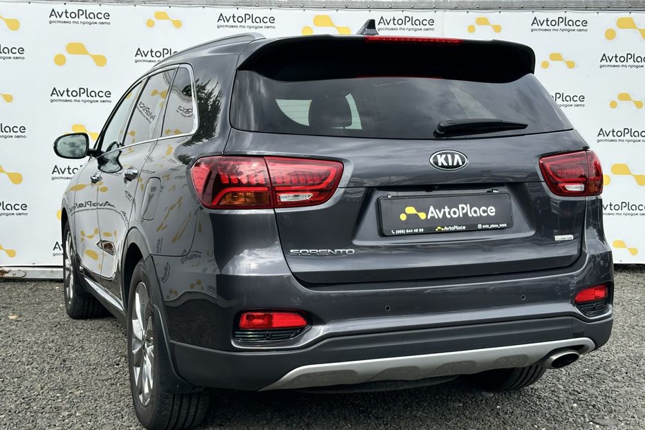 Продам Kia Sorento Prestigue 2018 года в Луцке