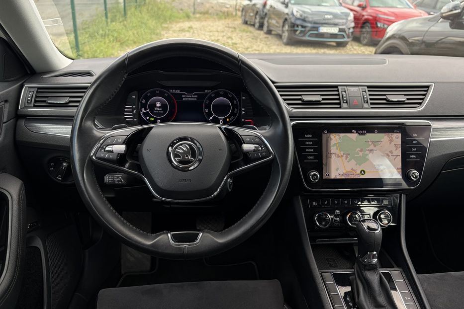 Продам Skoda Superb 2.0 TDI 150к.с FULL LED КАМЕРА 2021 года в Львове