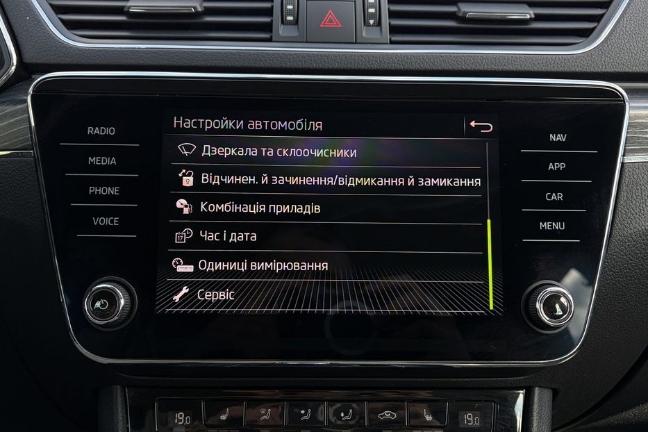 Продам Skoda Superb 2.0 TDI 150к.с FULL LED КАМЕРА 2021 года в Львове