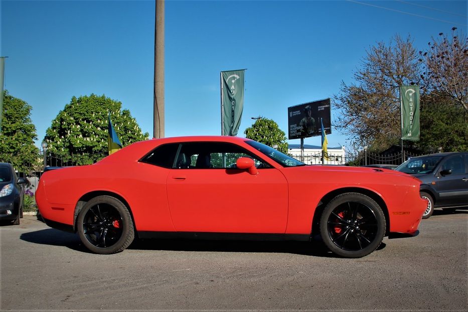 Продам Dodge Challenger SXT PLUS  2016 года в Одессе