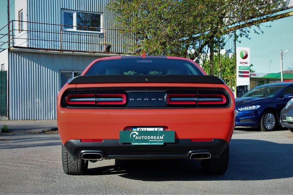 Продам Dodge Challenger SXT PLUS  2016 года в Одессе