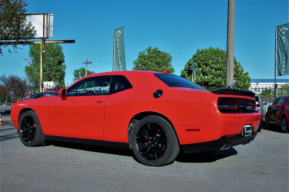 Продам Dodge Challenger SXT PLUS  2016 года в Одессе