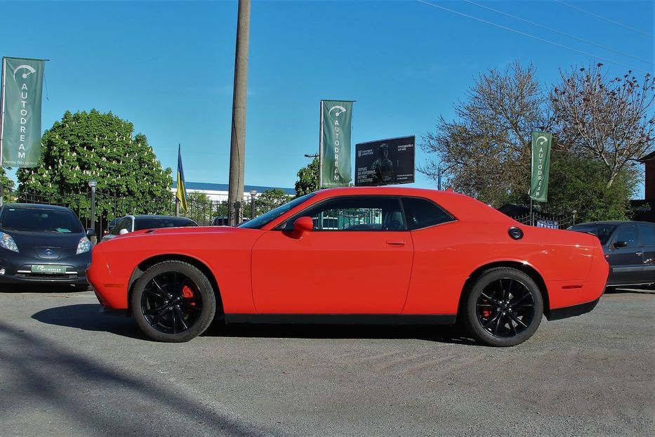 Продам Dodge Challenger SXT PLUS  2016 года в Одессе