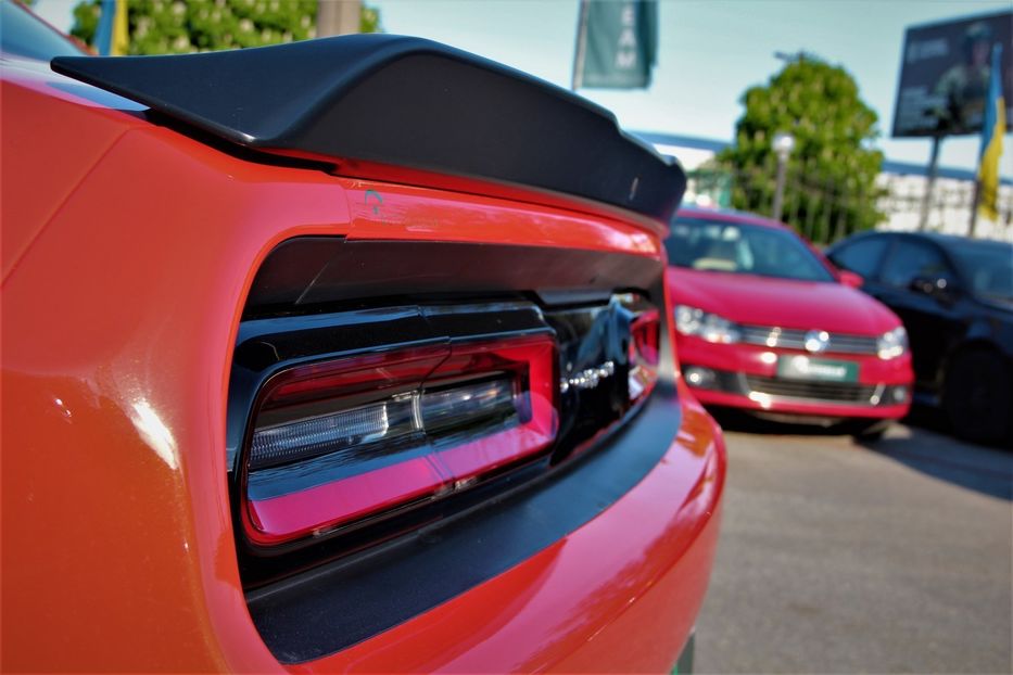 Продам Dodge Challenger SXT PLUS  2016 года в Одессе