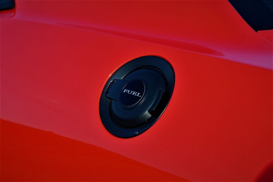 Продам Dodge Challenger SXT PLUS  2016 года в Одессе