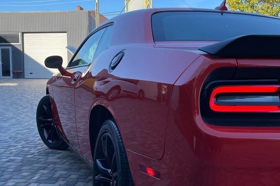 Продам Dodge Challenger SXT PLUS  2016 года в Одессе