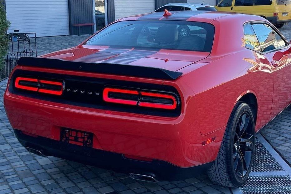 Продам Dodge Challenger SXT PLUS  2016 года в Одессе