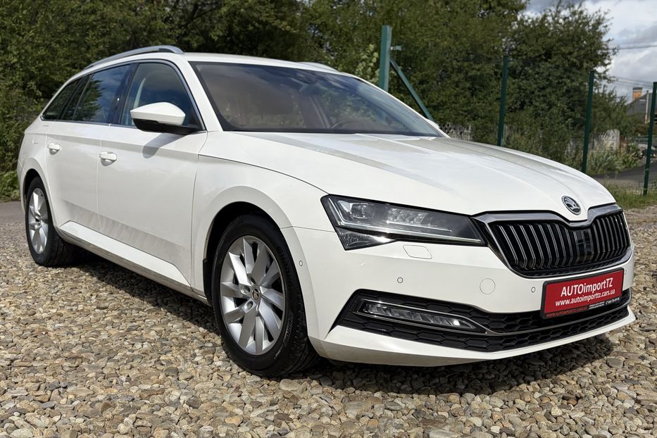 Продам Skoda Superb 2.0 TDI 150к.с FULL LED КАМЕРА 2021 года в Львове