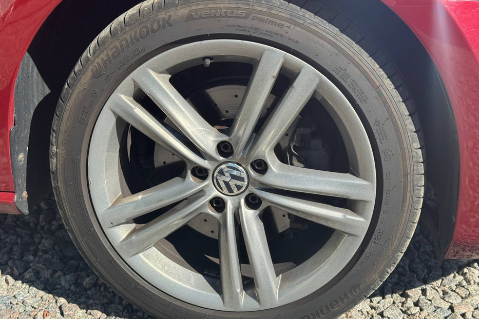 Продам Volkswagen Passat B7 2015 года в Киеве