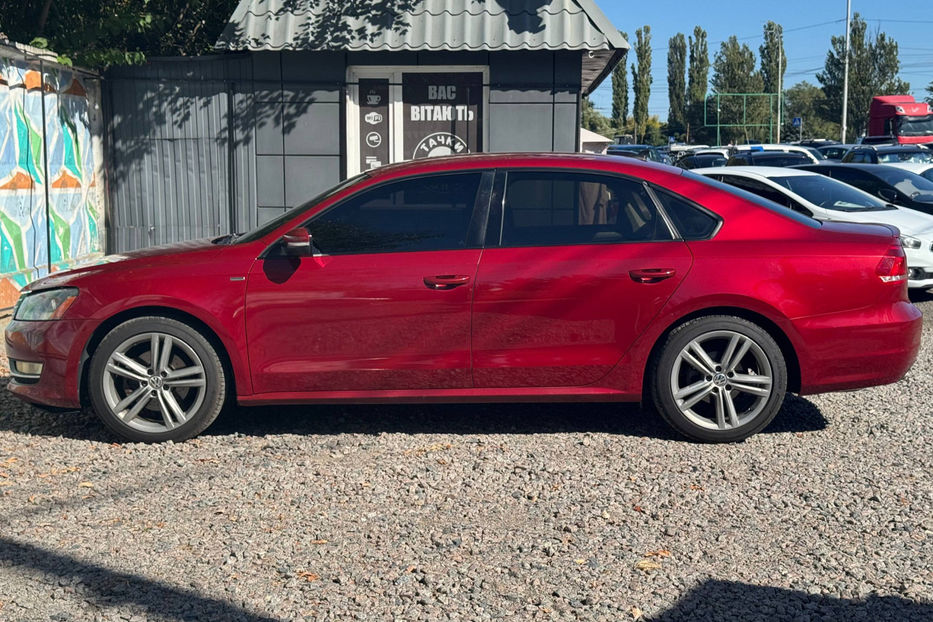 Продам Volkswagen Passat B7 2015 года в Киеве
