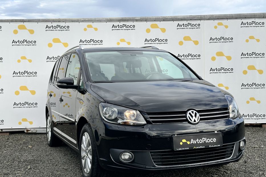Продам Volkswagen Touran 2011 года в Луцке