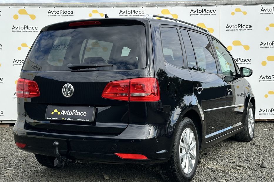 Продам Volkswagen Touran 2011 года в Луцке