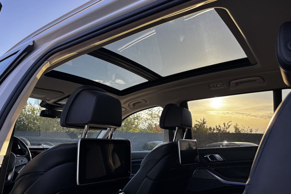 Продам BMW X7 Xdrive40I авто у Львові 2019 року у Львові