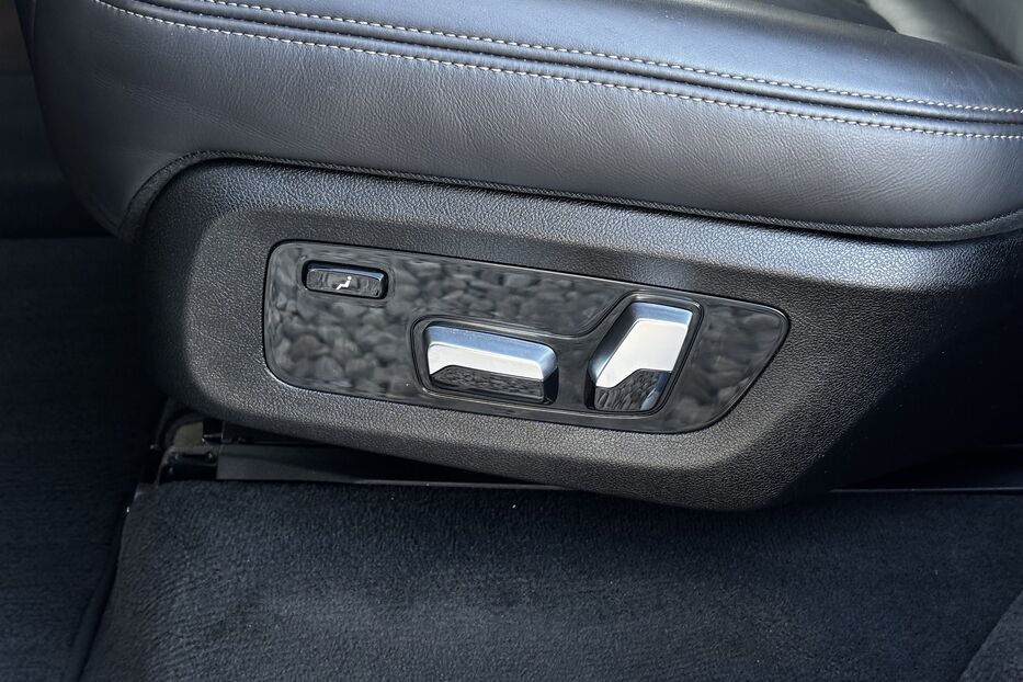 Продам BMW X7 Xdrive40I авто у Львові 2019 року у Львові