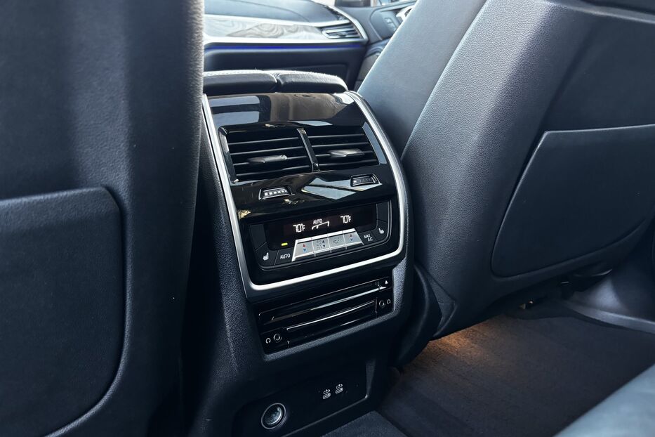 Продам BMW X7 Xdrive40I авто у Львові 2019 року у Львові
