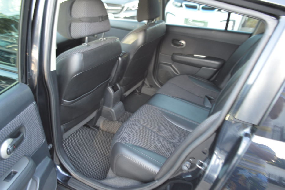 Продам Nissan TIIDA 2009 года в Одессе