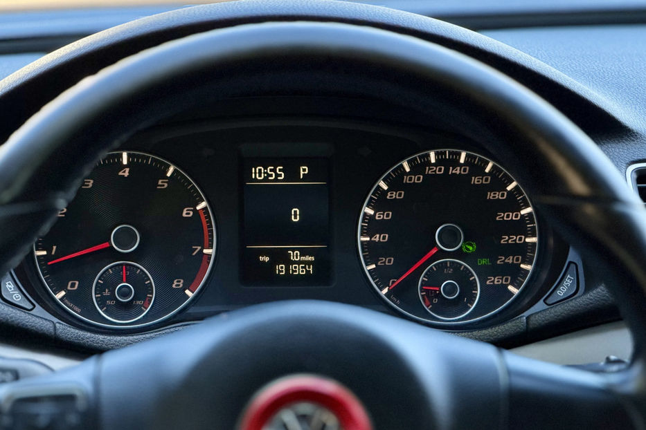 Продам Volkswagen Passat B7 NMS  2015 года в Киеве