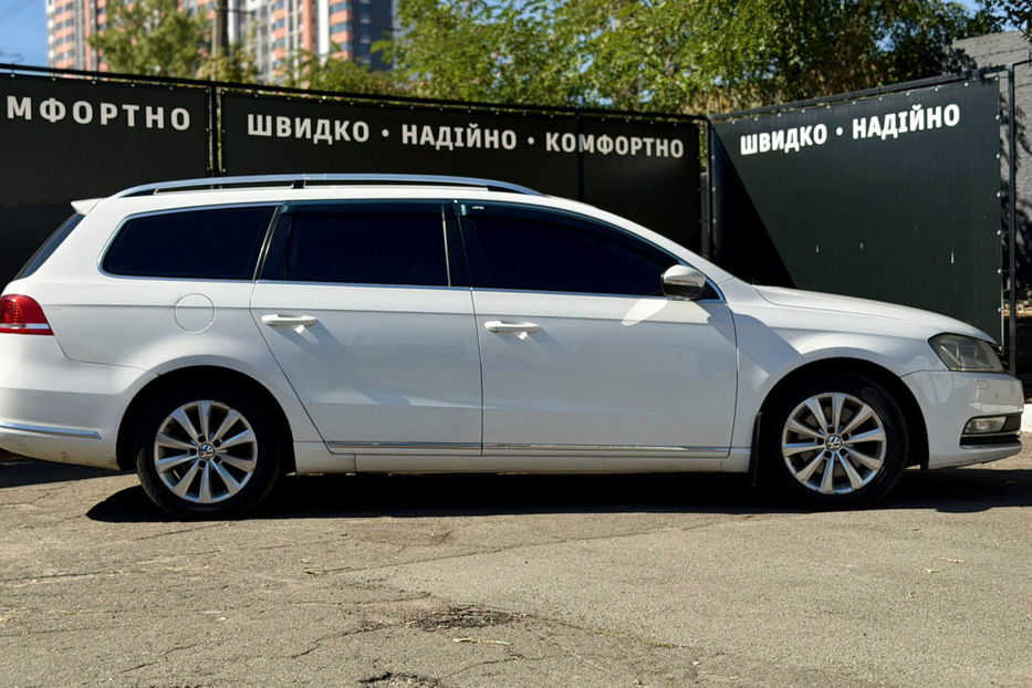Продам Volkswagen Passat B7 2011 года в Киеве