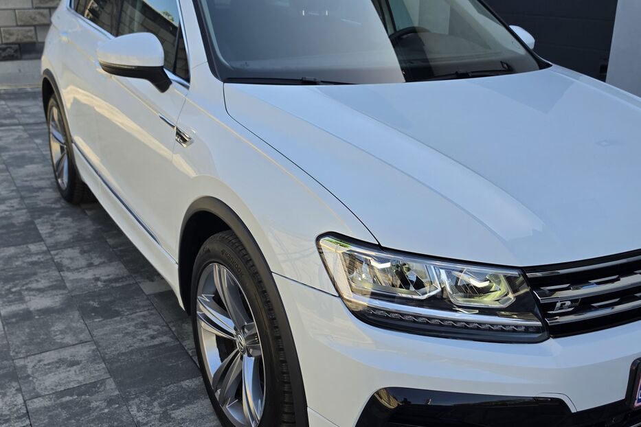 Продам Volkswagen Tiguan R-Line Comfortline v3233 2020 року у Луцьку