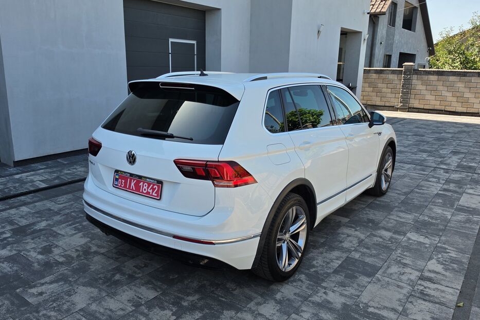 Продам Volkswagen Tiguan R-Line Comfortline v3233 2020 року у Луцьку