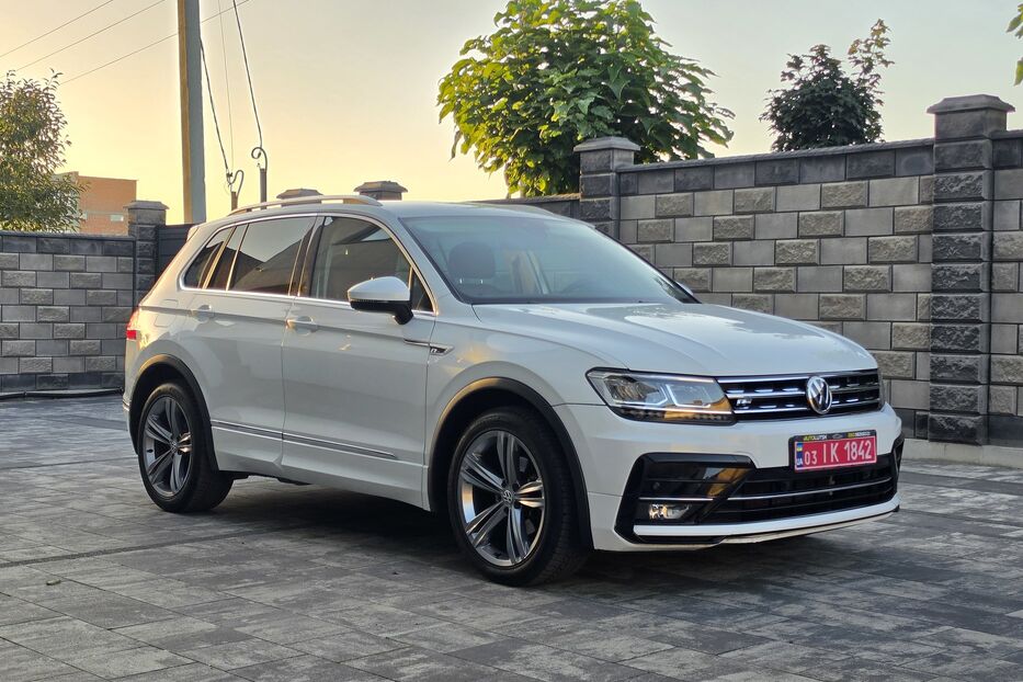 Продам Volkswagen Tiguan R-Line Comfortline v3233 2020 року у Луцьку
