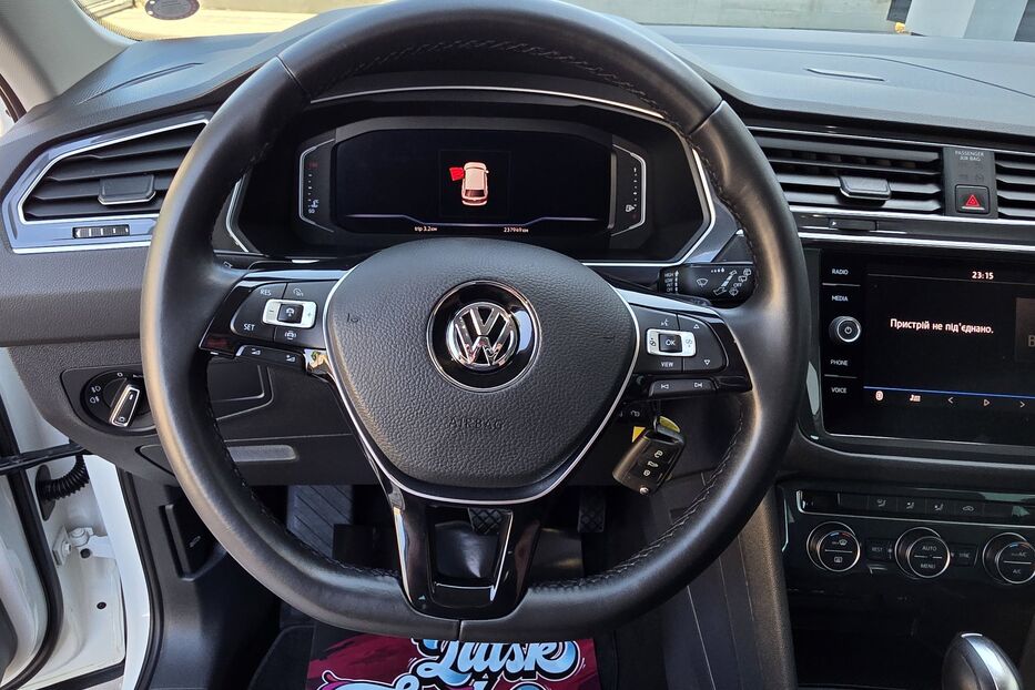 Продам Volkswagen Tiguan R-Line Comfortline v3233 2020 року у Луцьку
