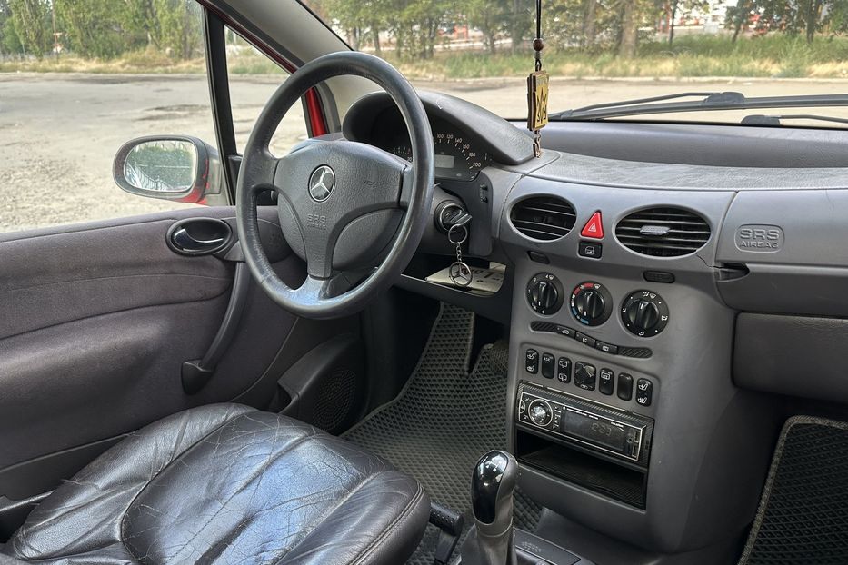 Продам Mercedes-Benz A-Class 160 1998 года в Николаеве