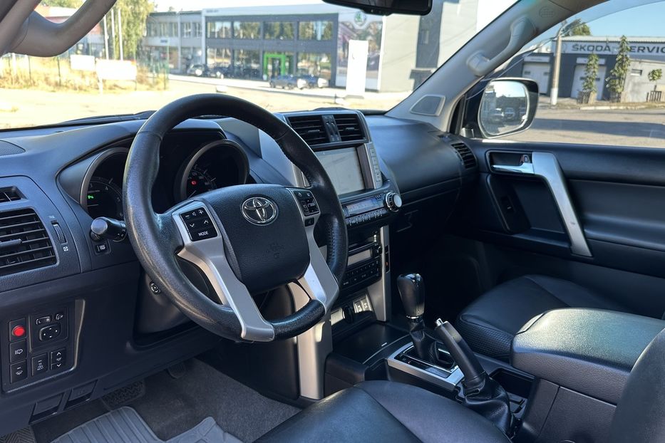Продам Toyota Land Cruiser Prado Офіційна  2012 года в Николаеве