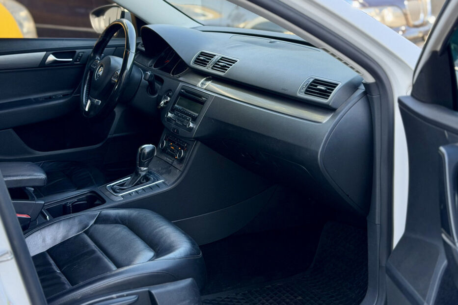 Продам Volkswagen Passat B7 2011 року у Києві