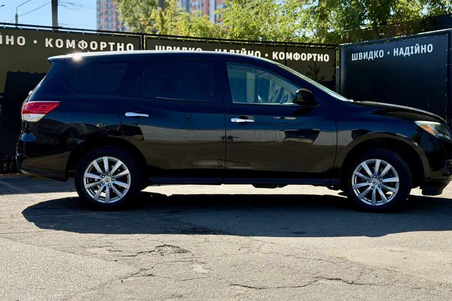 Продам Nissan Pathfinder 3.5 CVT (260 к.с.) 4WD  2013 года в Киеве