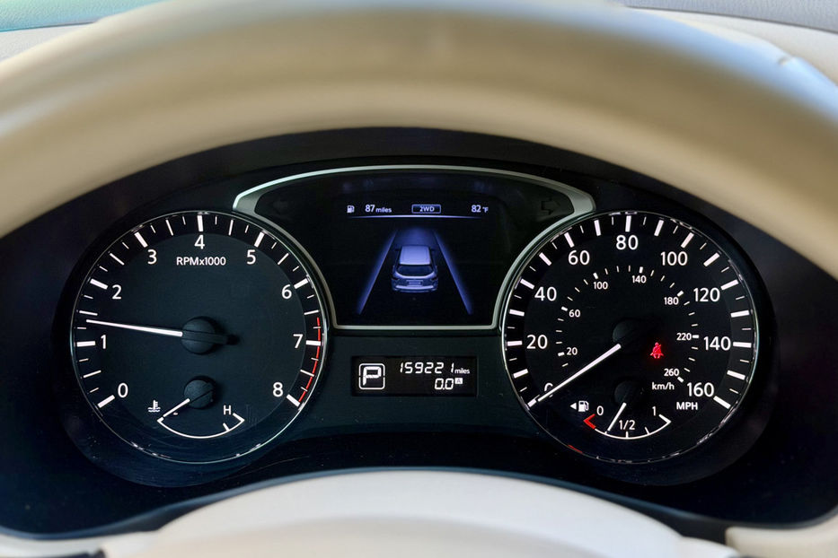 Продам Nissan Pathfinder 3.5 CVT (260 к.с.) 4WD  2013 года в Киеве