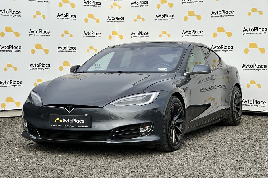 Продам Tesla Model S P90 2016 року у Луцьку
