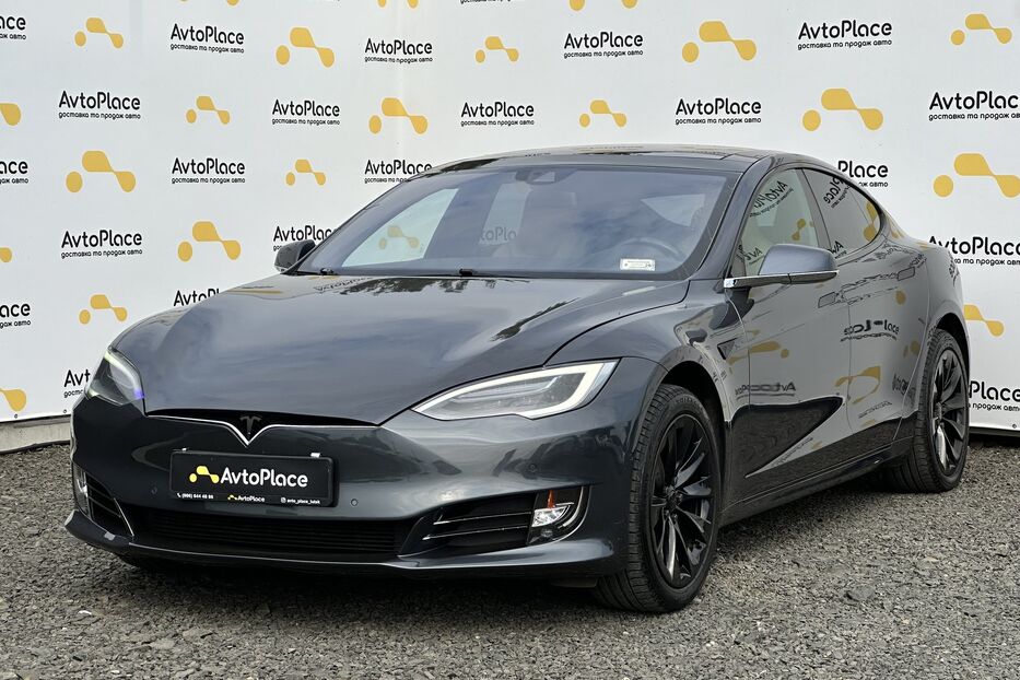 Продам Tesla Model S P90 2016 року у Луцьку