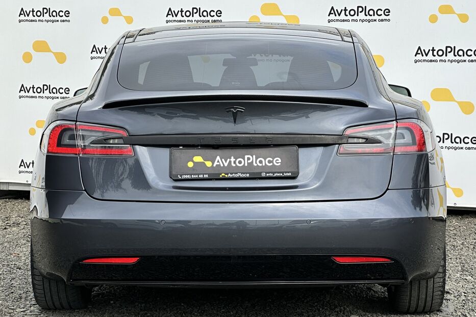 Продам Tesla Model S P90 2016 року у Луцьку