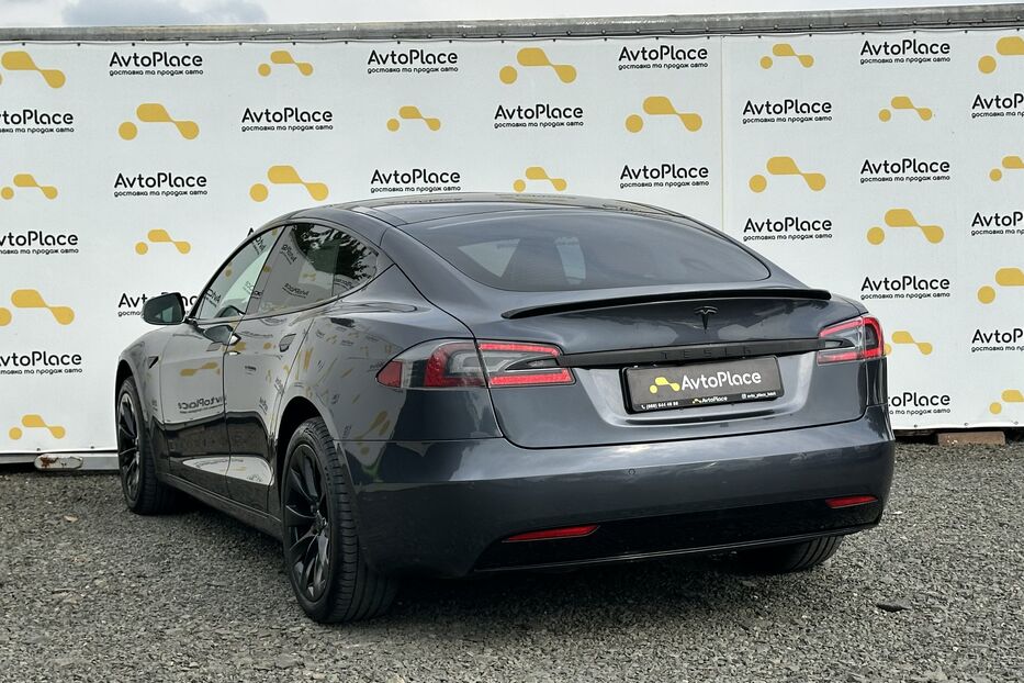 Продам Tesla Model S P90 2016 року у Луцьку