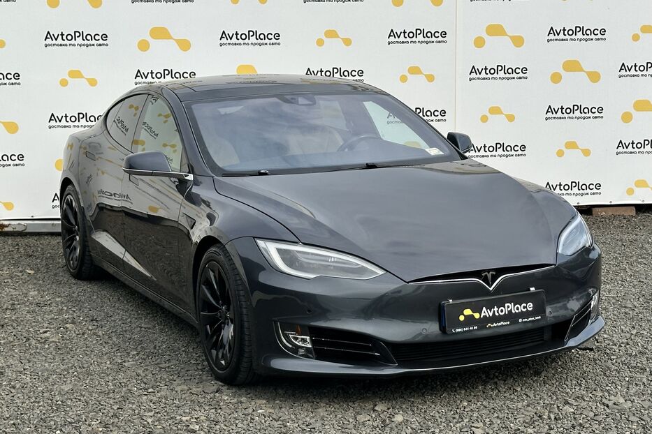 Продам Tesla Model S P90 2016 року у Луцьку