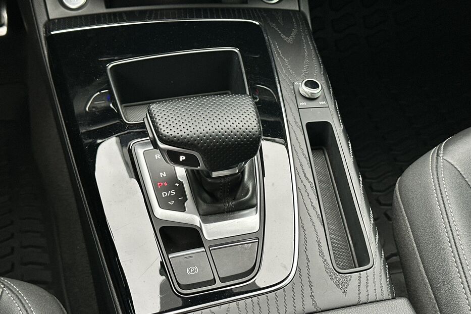 Продам Audi Q5 Premium 2020 року у Луцьку