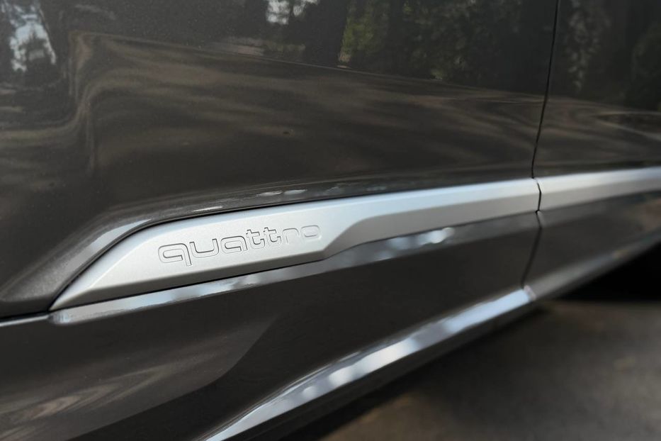 Продам Audi Q7 PREMIUM 2020 года в Киеве