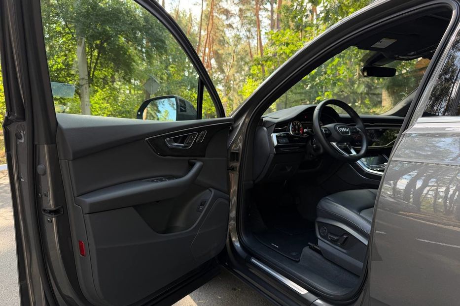 Продам Audi Q7 PREMIUM 2020 года в Киеве
