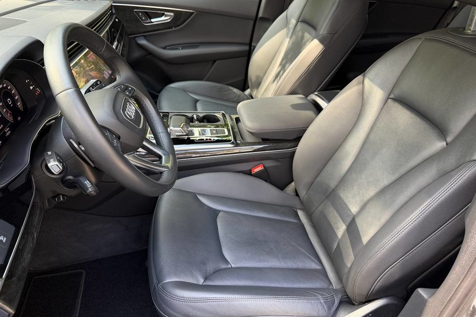Продам Audi Q7 PREMIUM 2020 года в Киеве