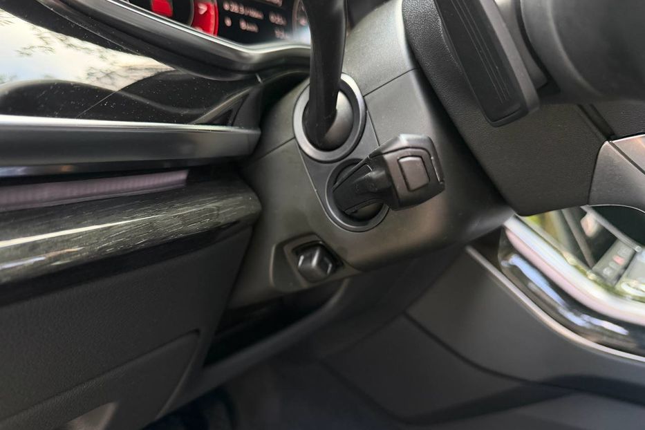 Продам Audi Q7 PREMIUM 2020 года в Киеве
