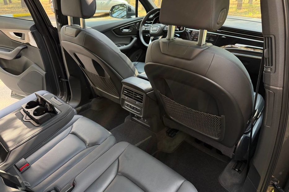 Продам Audi Q7 PREMIUM 2020 года в Киеве