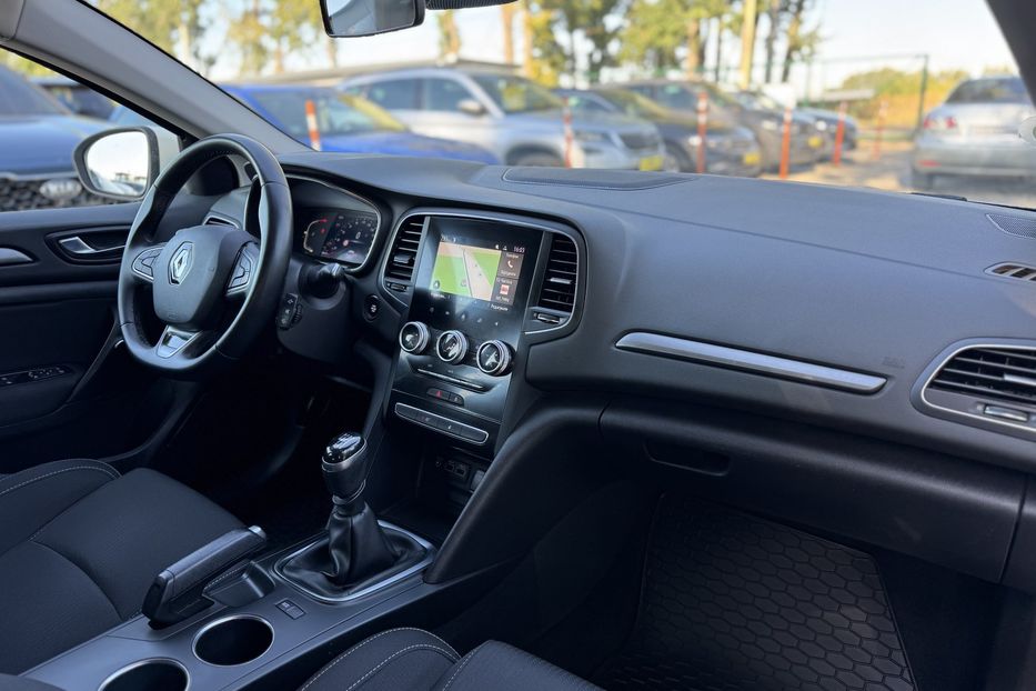 Продам Renault Megane IV FL COMIS 2021 года в г. Умань, Черкасская область