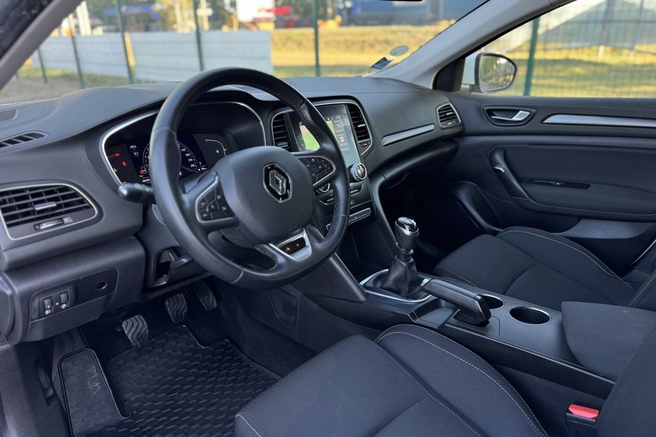Продам Renault Megane IV FL COMIS 2021 года в г. Умань, Черкасская область