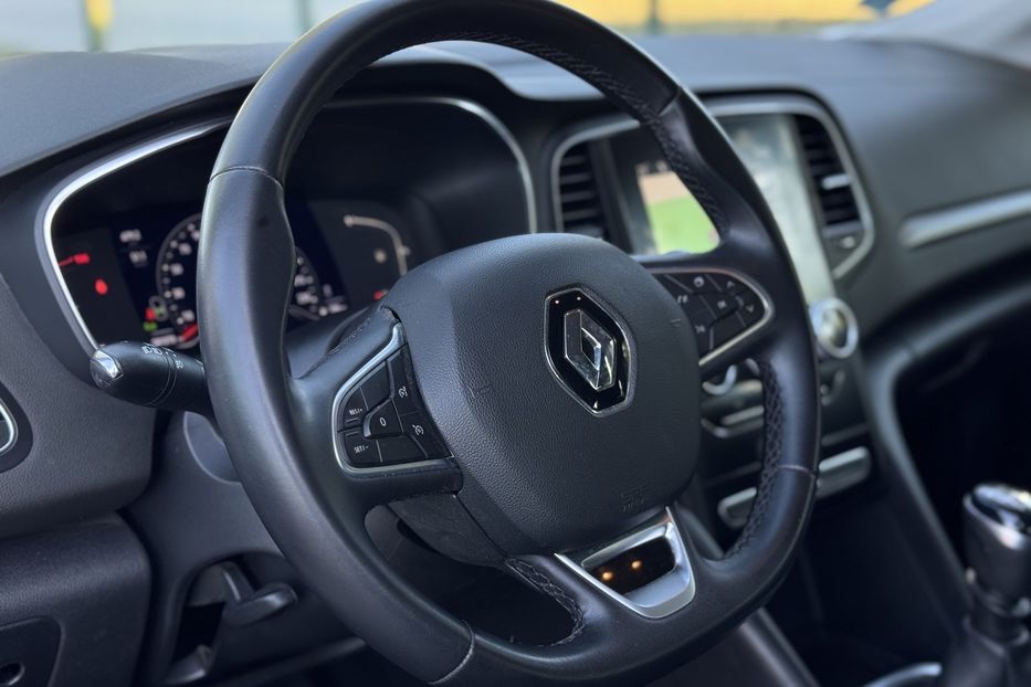 Продам Renault Megane IV FL COMIS 2021 года в г. Умань, Черкасская область