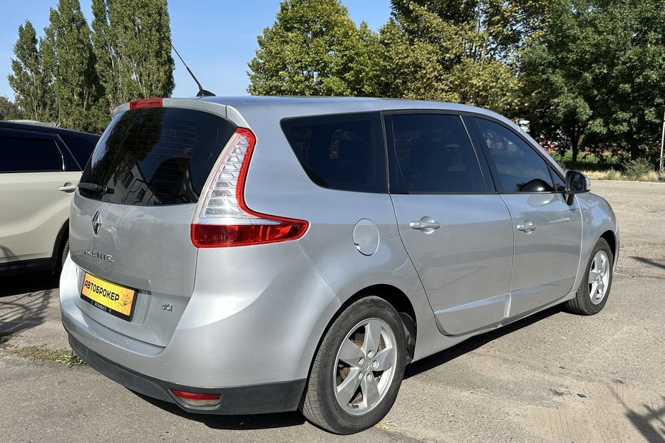 Продам Renault Grand Scenic 1,5 dCI 2011 года в Николаеве