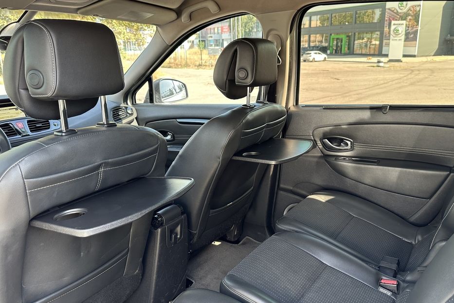 Продам Renault Grand Scenic 1,5 dCI 2011 года в Николаеве
