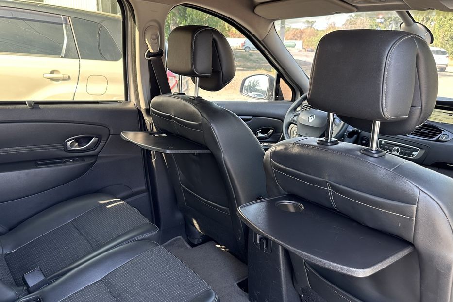 Продам Renault Grand Scenic 1,5 dCI 2011 года в Николаеве