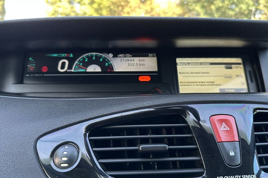 Продам Renault Grand Scenic 1,5 dCI 2011 года в Николаеве