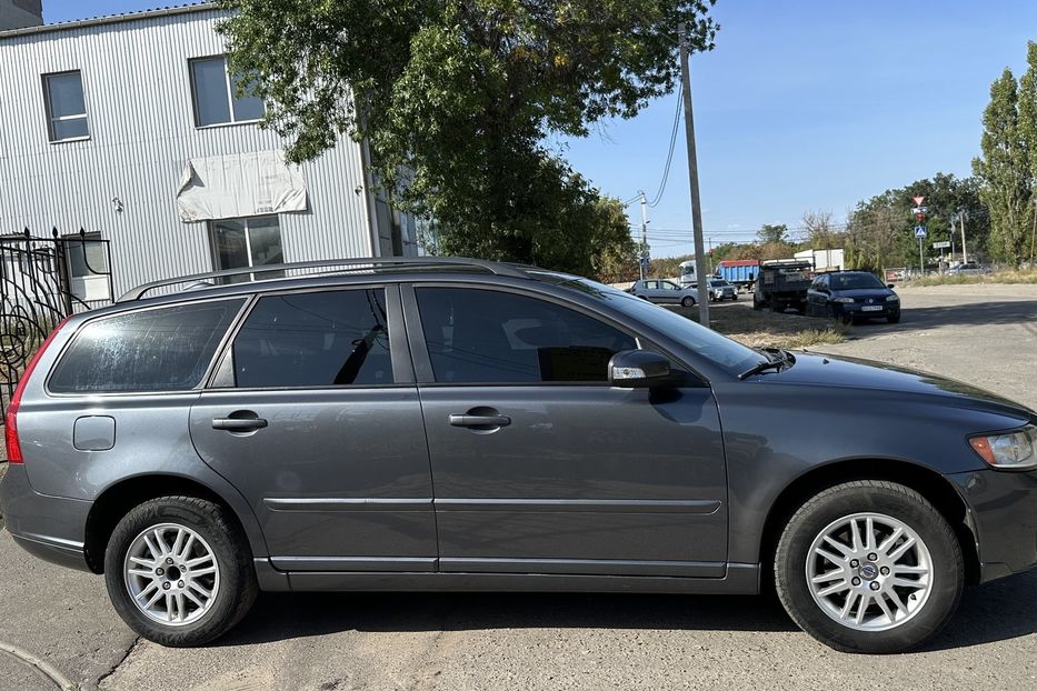 Продам Volvo V50 TDI Full 2008 года в Николаеве